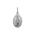 Medalla Virgen de los Rayos en forma ovalada, diseñada en plata 925. Mide 20 milímetros.