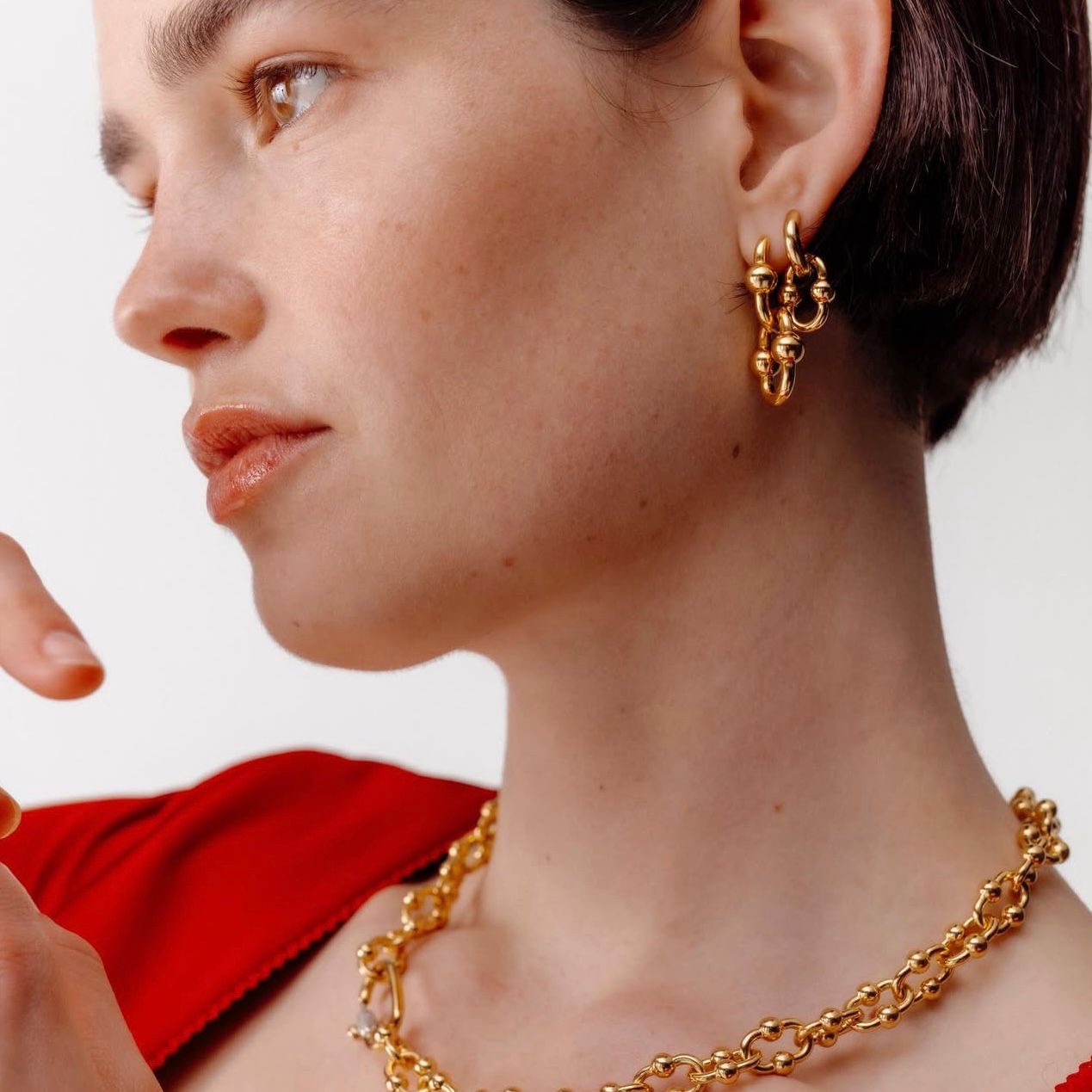 bd114f87-98d1-4663-8c50-3ce858aa653f